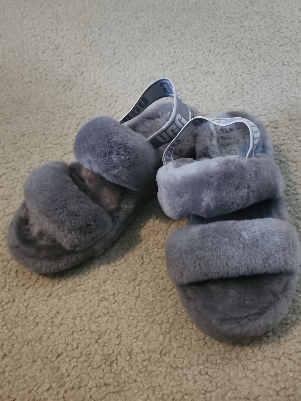 Ugg Gray Fuzzy Sandals, Preowned, Size 7, VGUC
